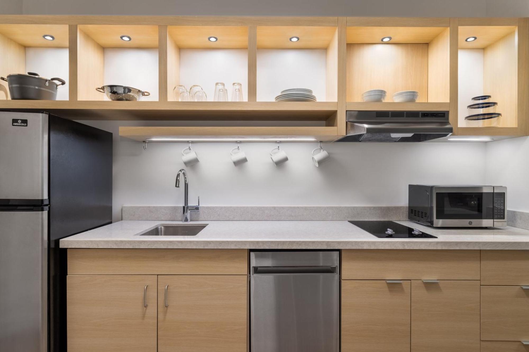 Towneplace Suites By Marriott Geneva At Spire Academy Εξωτερικό φωτογραφία