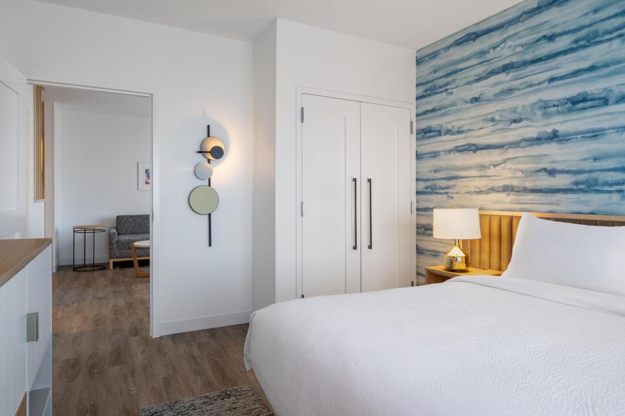 Towneplace Suites By Marriott Geneva At Spire Academy Εξωτερικό φωτογραφία