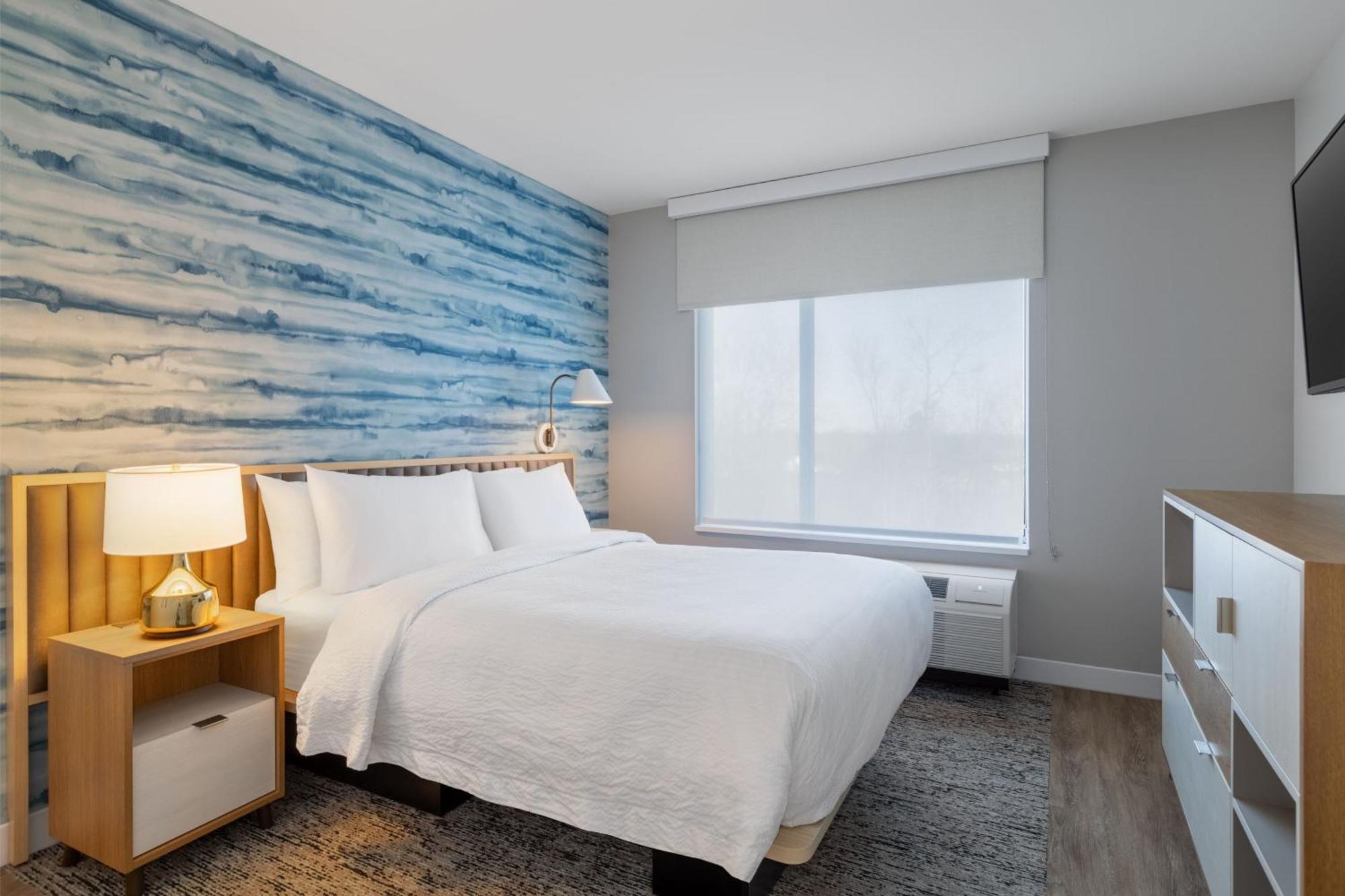 Towneplace Suites By Marriott Geneva At Spire Academy Εξωτερικό φωτογραφία